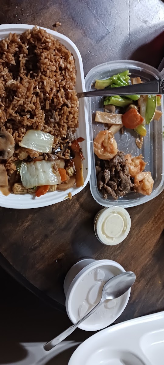 Great Wall Restaurant Photo 6